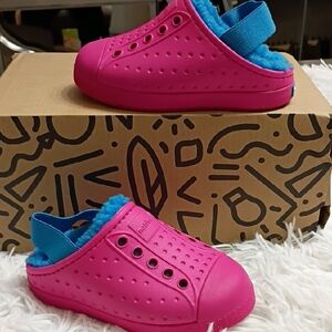 Native Jefferson Cozy Youth Child Toddler 12 Sandals Shoes New 🆕